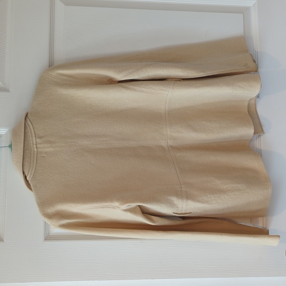 Women's Banana Republic Wool Sweater Wrap Cardigan size M - Picture 3 of 6